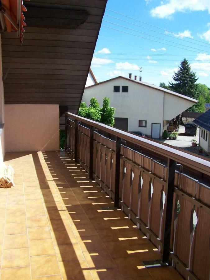 Bea'S Monteurzimmer Seckach Eksteriør bilde
